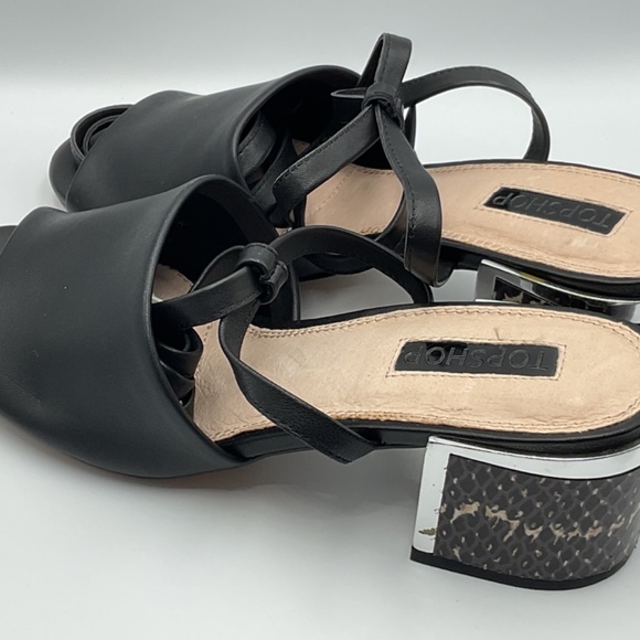 NWT Topshop Women’s Black Sandals/Long, Tie Up/Lace Up Strap/Animal Print - Picture 13 of 13
